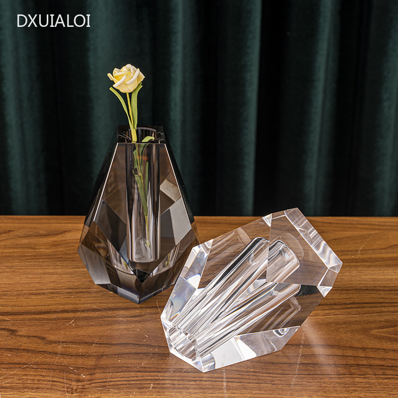 Modern minimalist crystal vase - огляд і ціна Home Office Interior Design